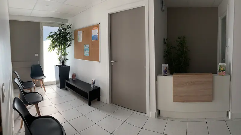 Salle d'attente du cabinet tonchiro.fr